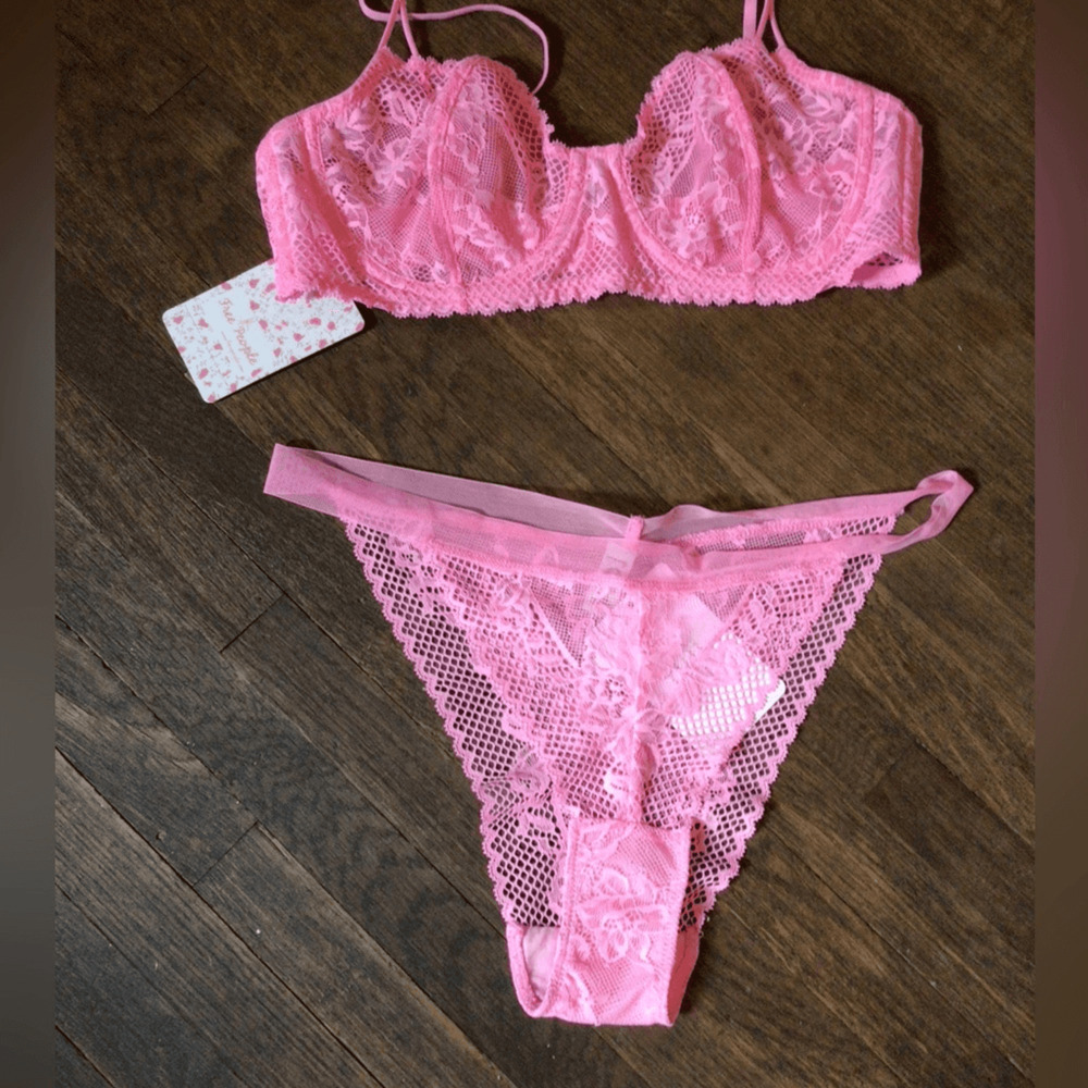 NEW Free People Pink Lace Lingerie Set